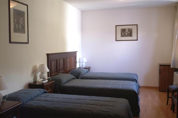 Hotel Le Rocce Magione Zimmer foto